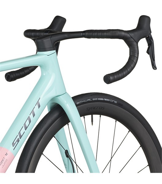 Rennrad Addict RC 10