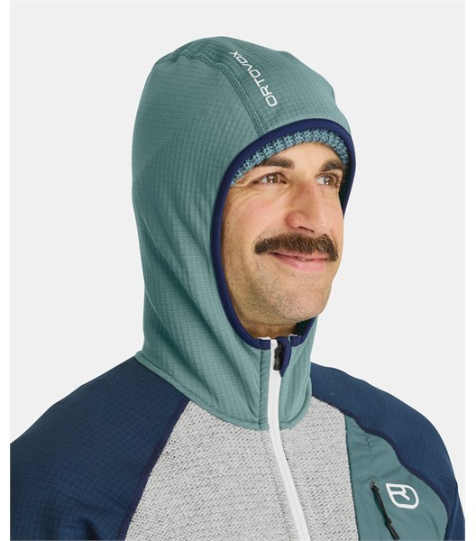 Fleece GP Classic Knit Hoody