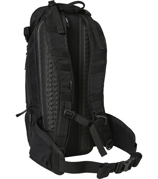 Utility Hydration Pack L